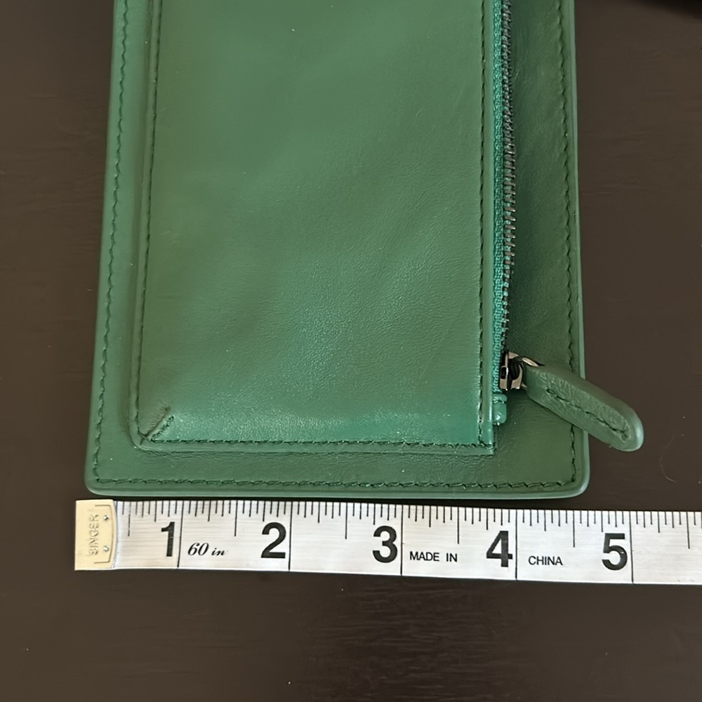 Free People Suns Out Crossbody Purse Pouch Leather Golf Green Concert NEW - Picture 10 of 13